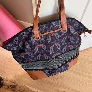 Stella and Dot Getaway Bag - Lovebirds